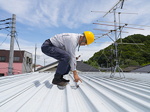 Commercial Roofing Contractor1